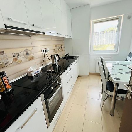 Green Apartaments Zărneşti Exterior foto