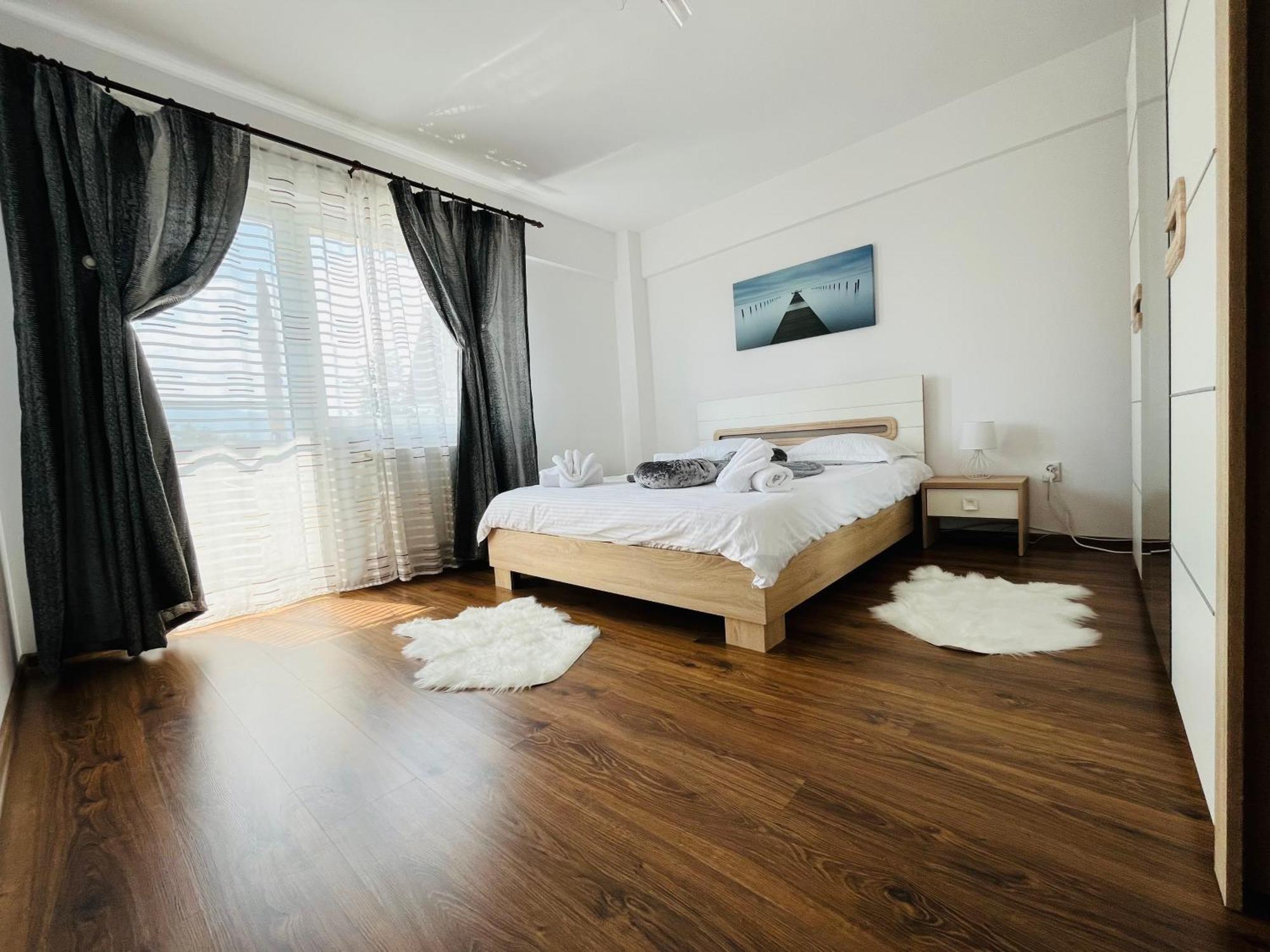 Green Apartaments Zărneşti Exterior foto